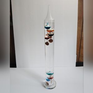 Galileo 18" Glass Liquid Thermometer with 7 Colored Balls from 70ºF to 82ºF 